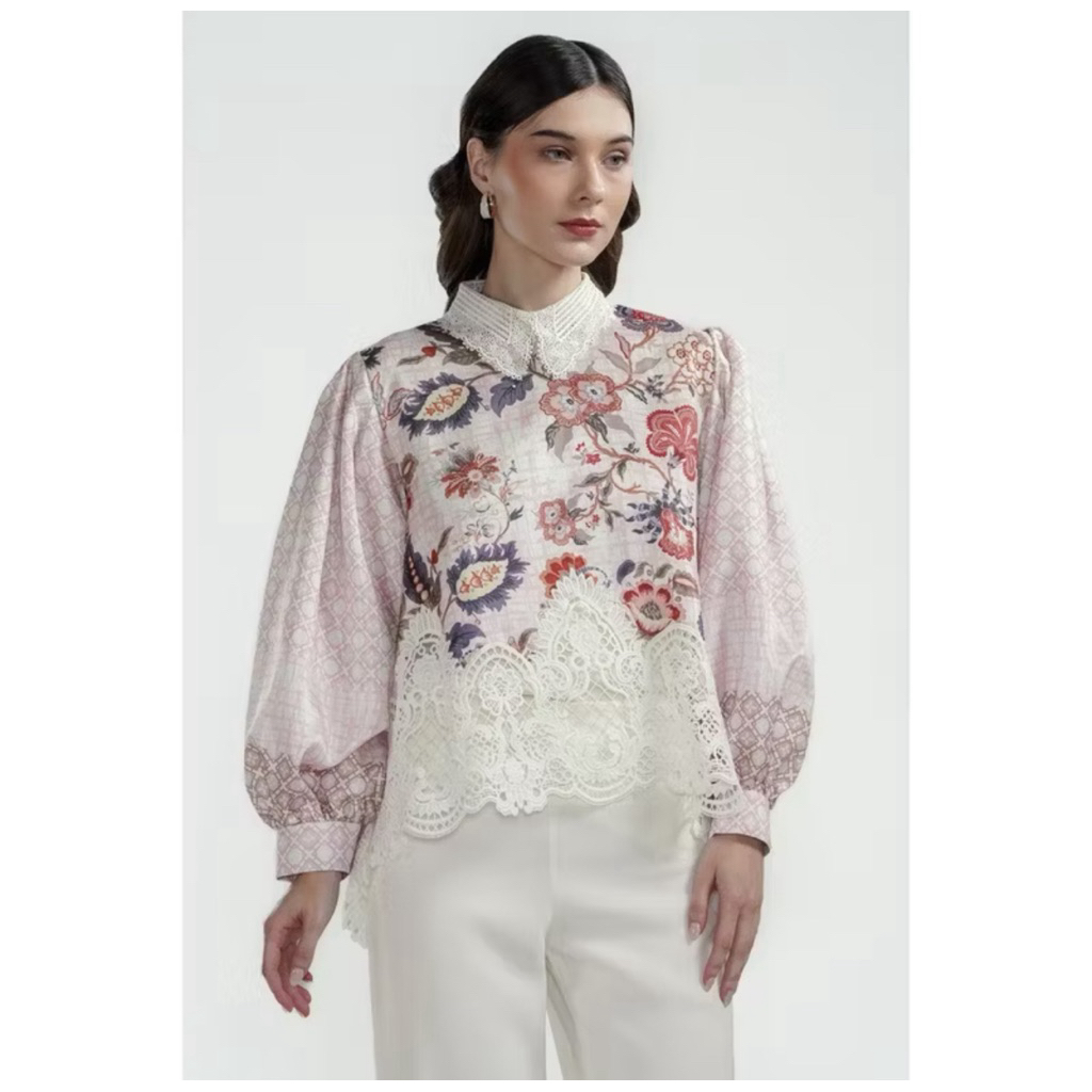 NEW BJ x Raisa Festive finesse mix lace blouse