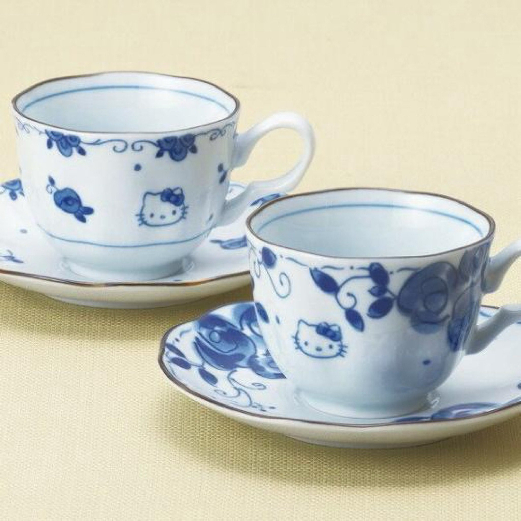 hello kitty tea set / hello kitty tea cup set / sanrio tea set