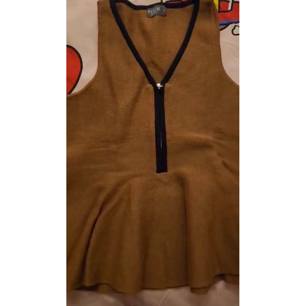 Brown Odette Top Posh the Label NEW ( Warna RARE yang gak pernah di jual di POSH THE LABEL )