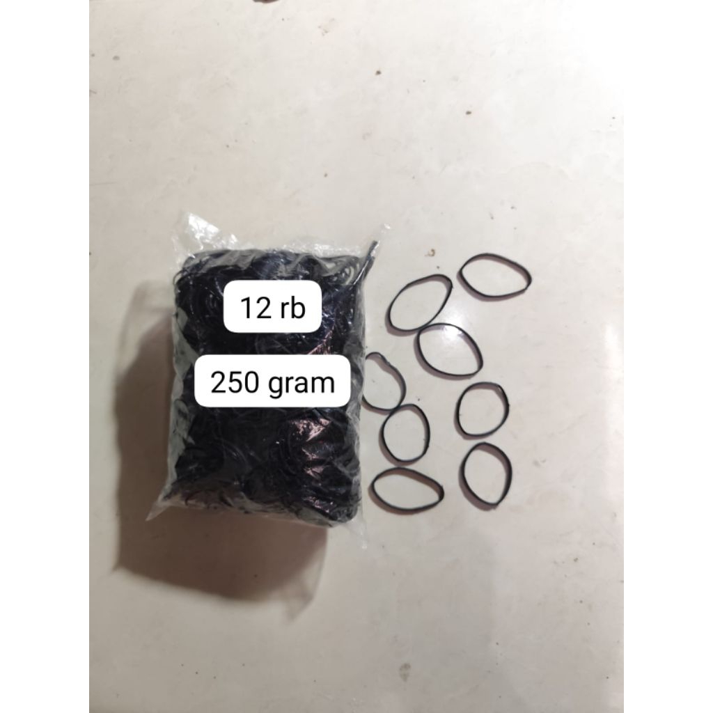 

Karet gelang Hitam Kecil (250gr)