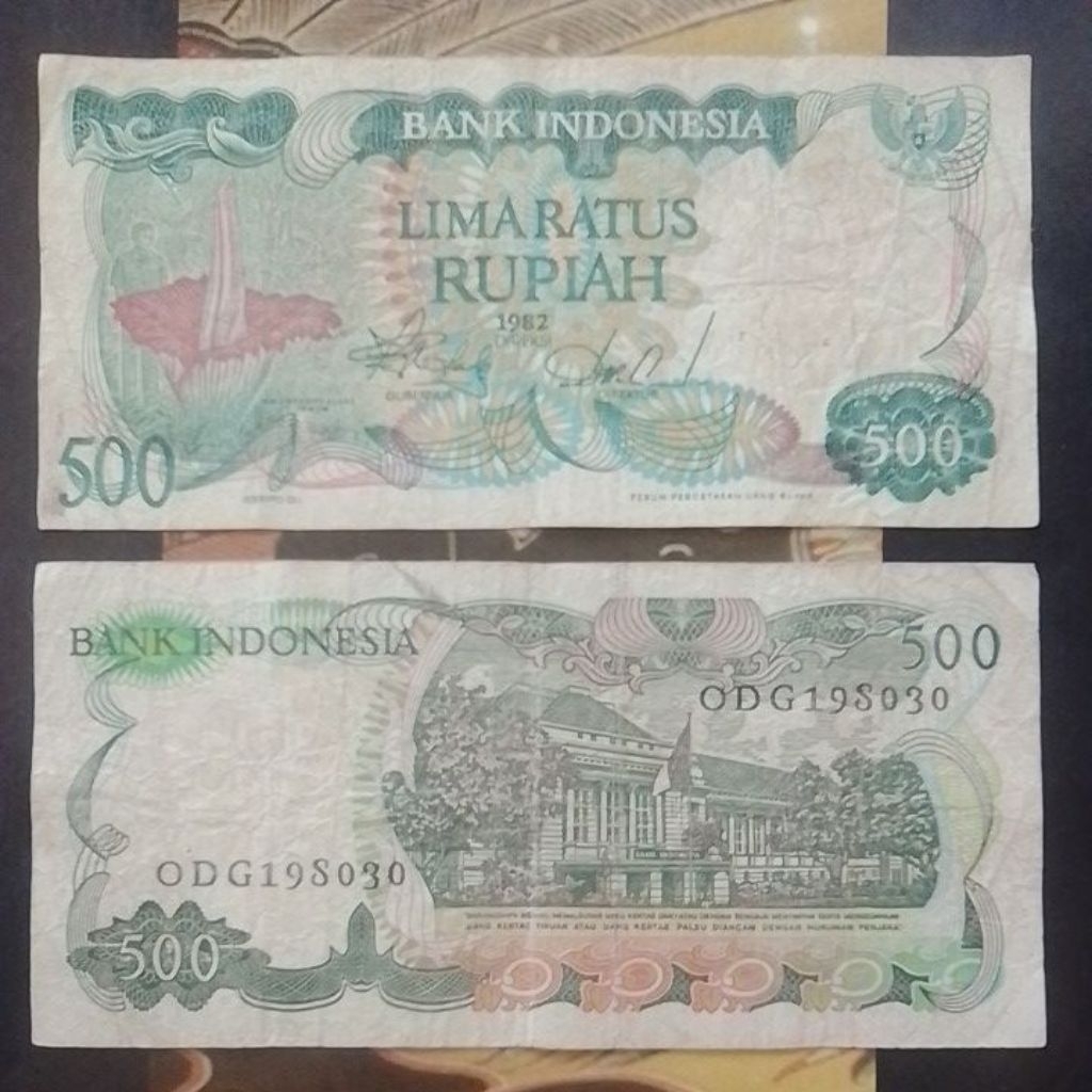 ASLI UANG KUNO 500 RUPIAH BUNGA TAHUN 1982 BEKAS PAKAI