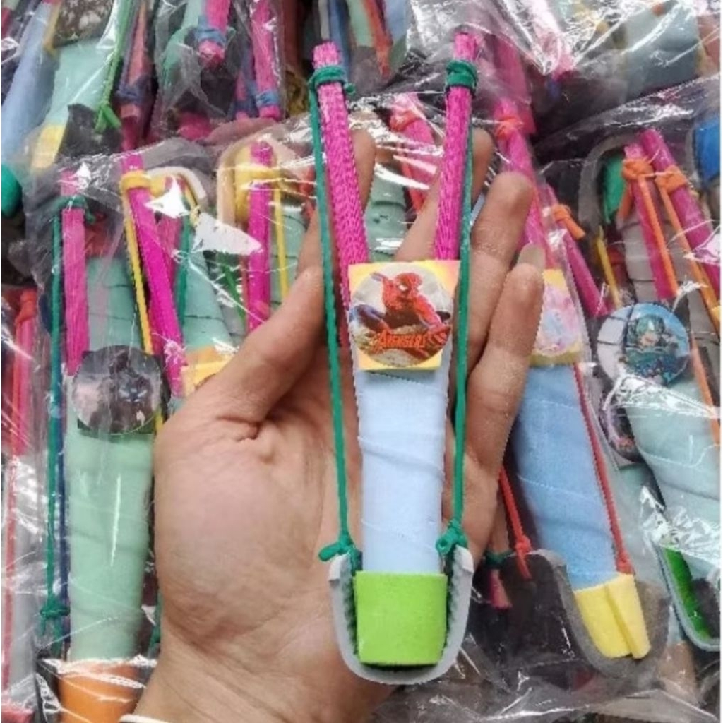 ketepel kayu anak Ketapel