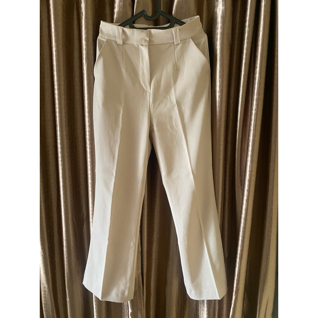 [PRELOVED] MARVEILE GIGI CUTBRAY