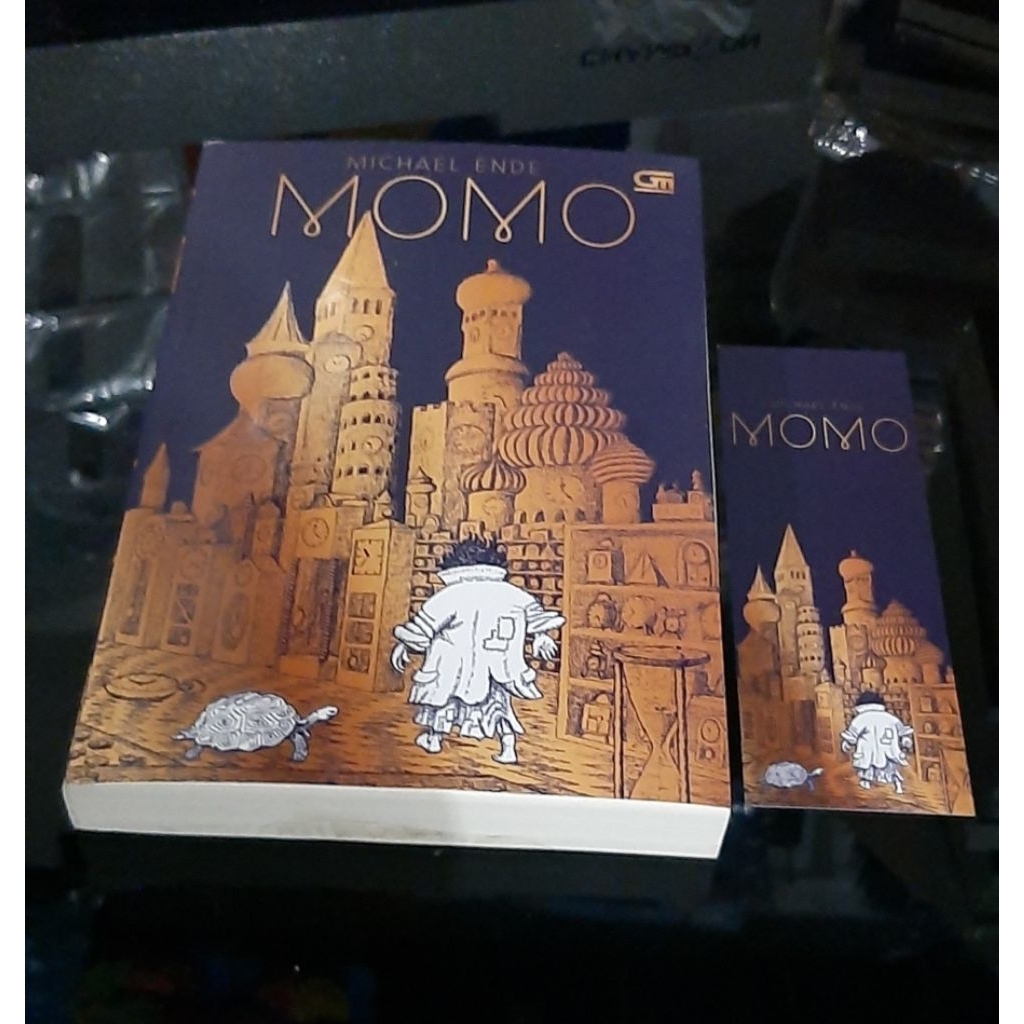 MOMO - MICHAEL ENDE