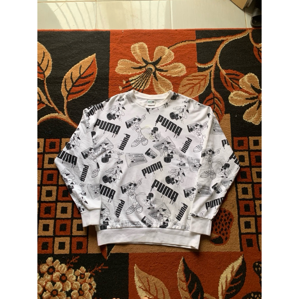 crewneck puma x pink panther full print second