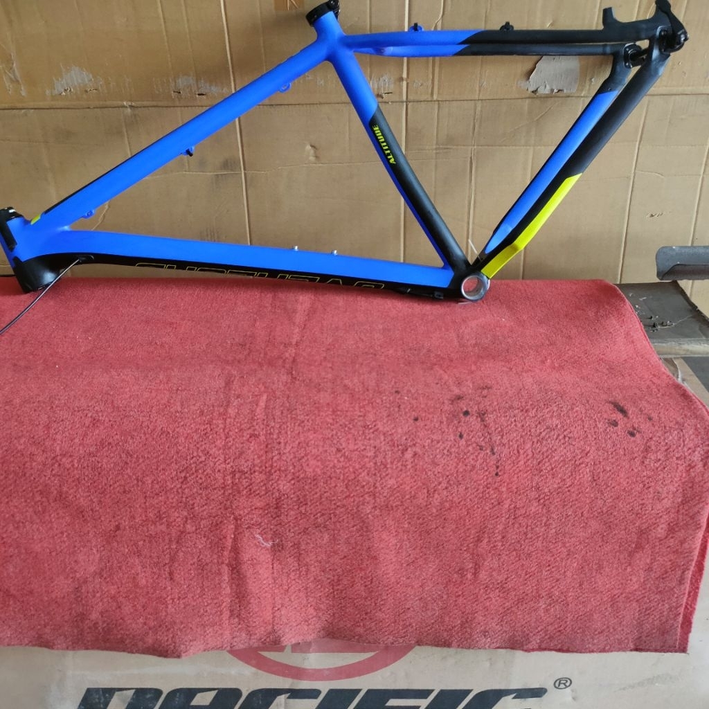 Frame MTB 27,5 Blue-Yellow
