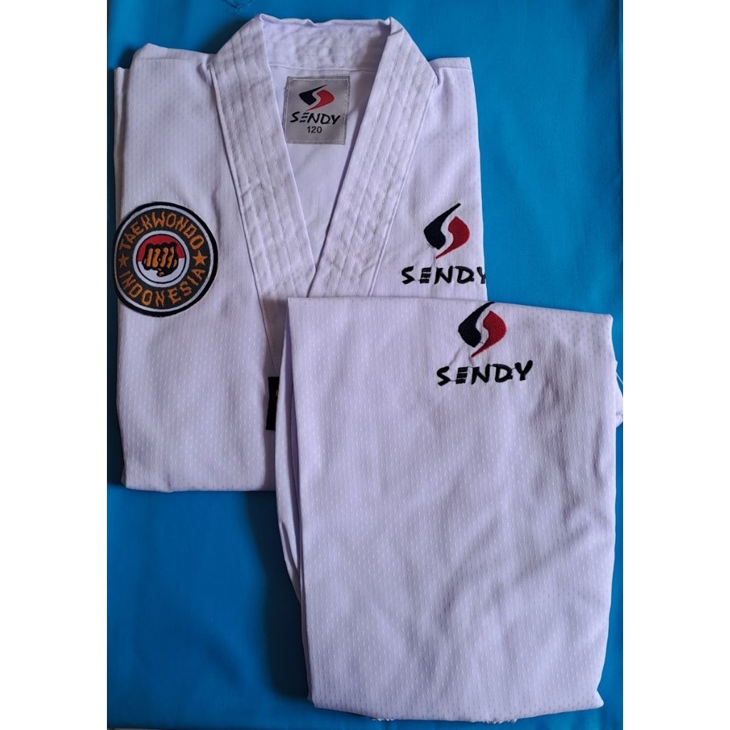 Dobok Taekwondo Pemula Sendy Diamond Two Kerah Putih
