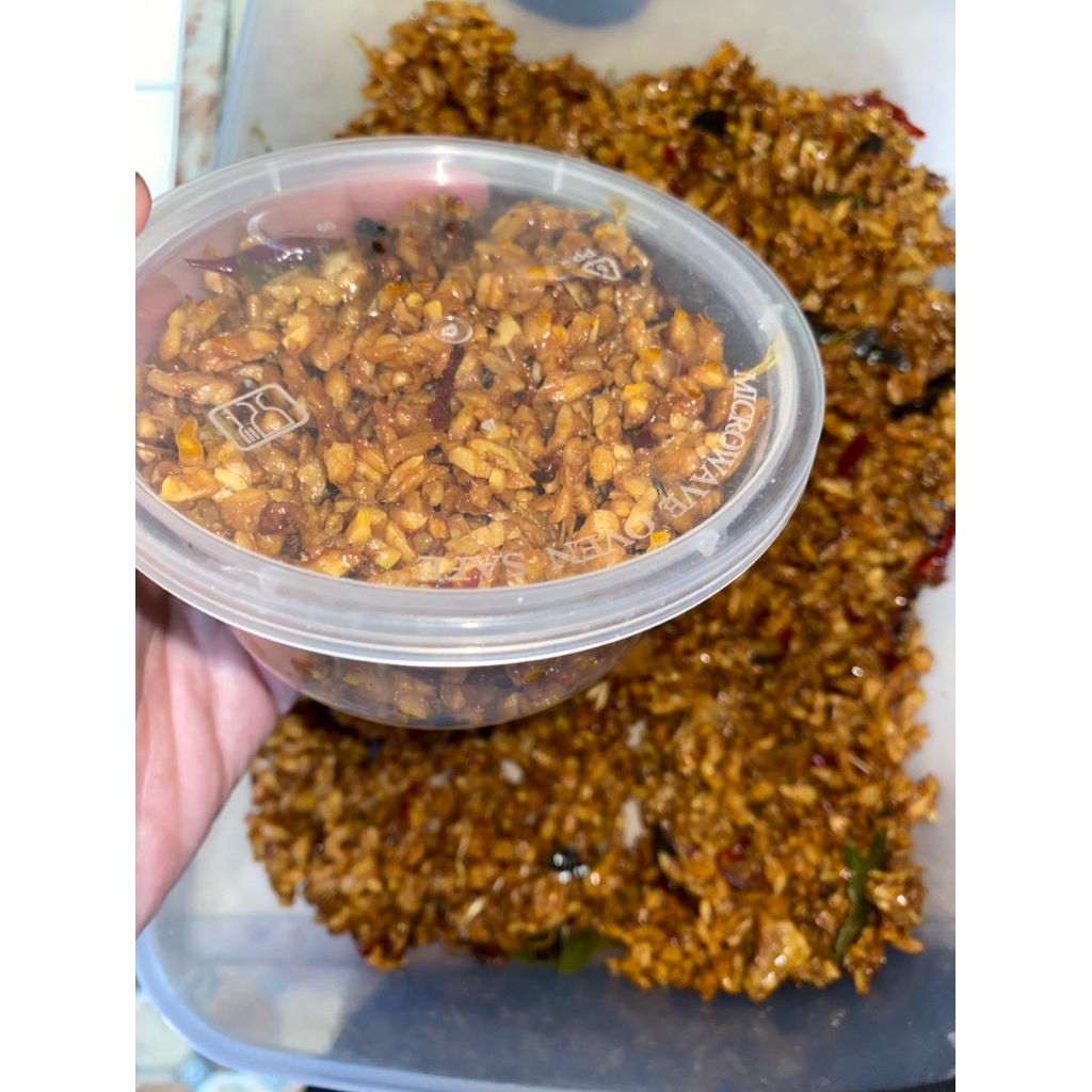 

Tempe Kering Pedas Manis 120gr