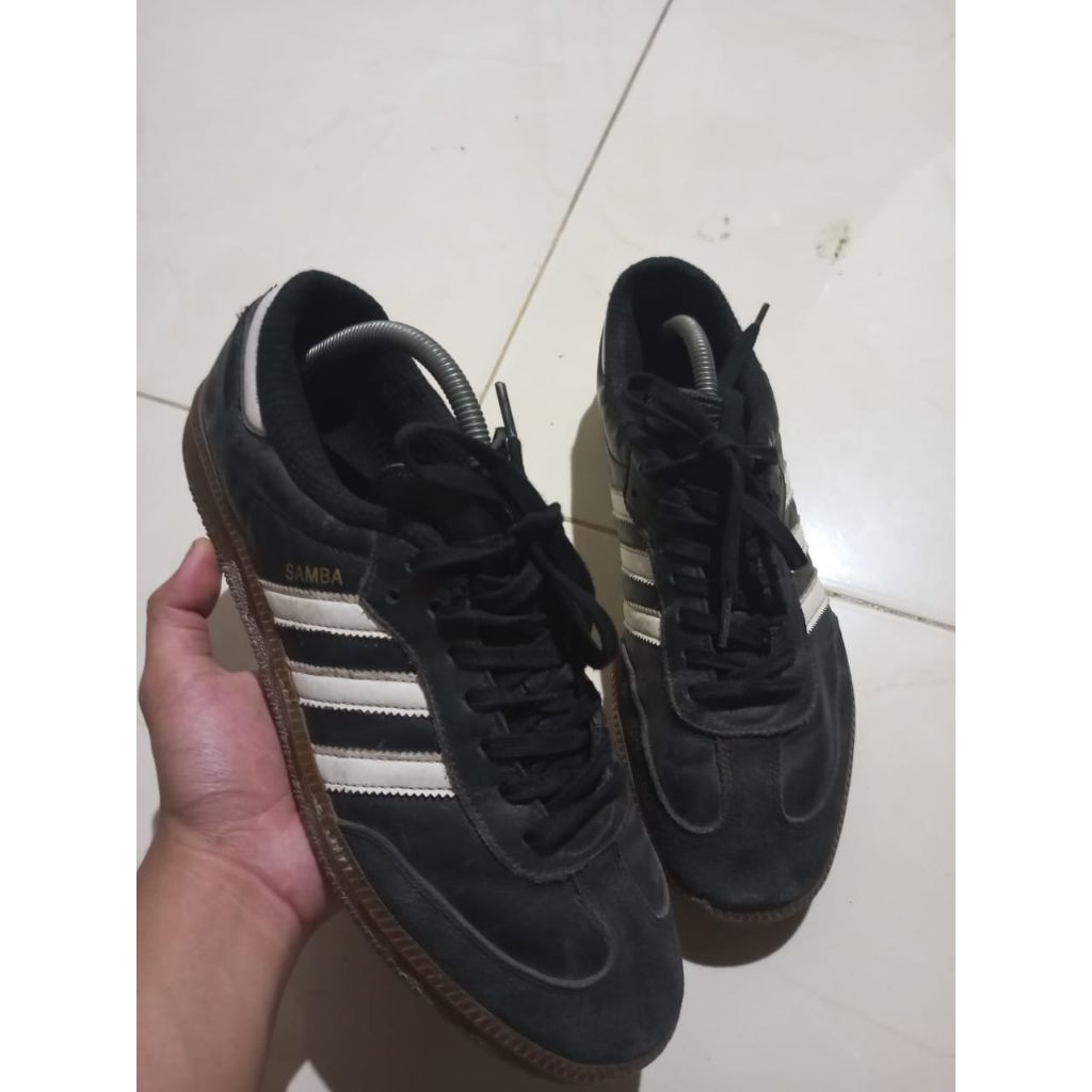 sepatu size 45