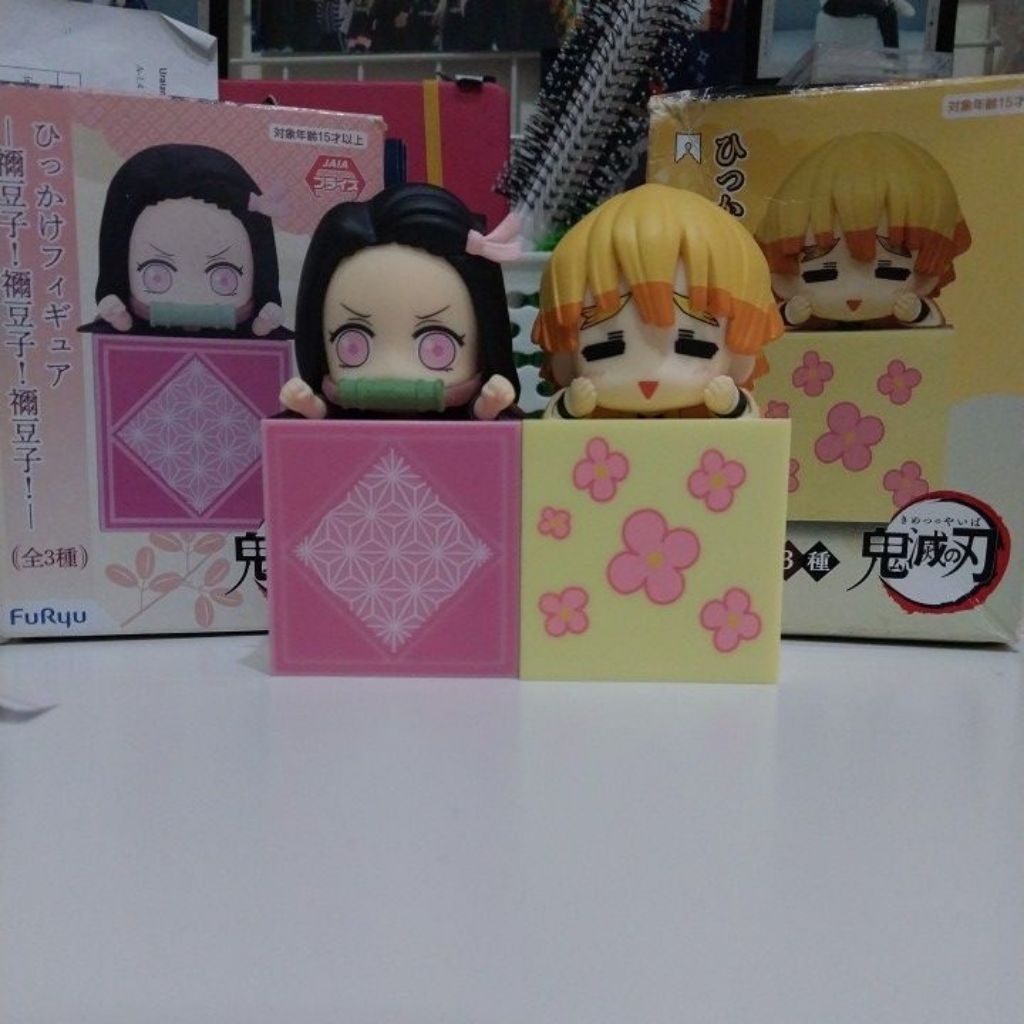 Hikakke Furyu Demon Slayer Nezuko dan Zenitsu Bunga Kimetsu No Yaiba