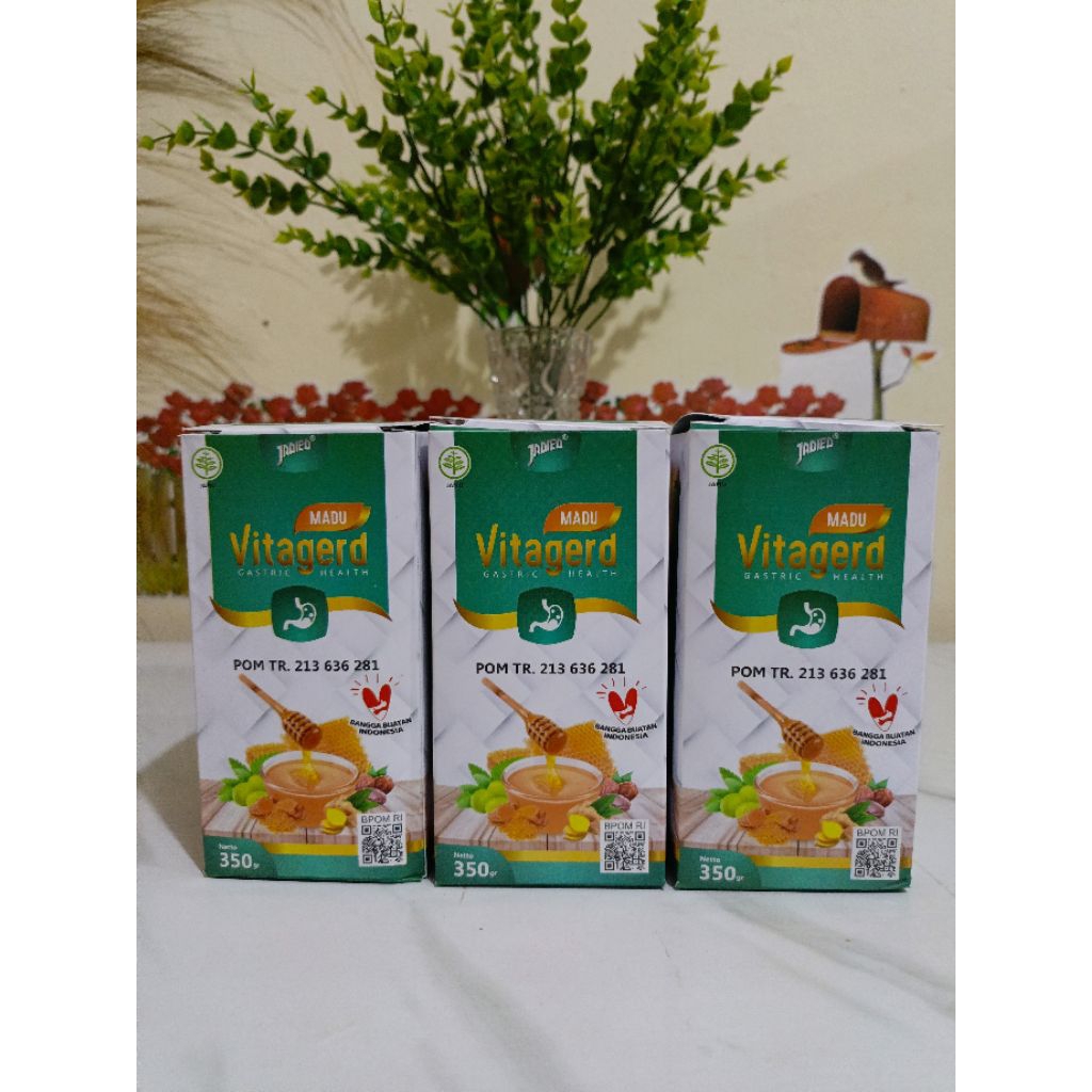 

Madu Vitagerd 3 Botol membantu mengatasi Asam Lambung Naik Gerd