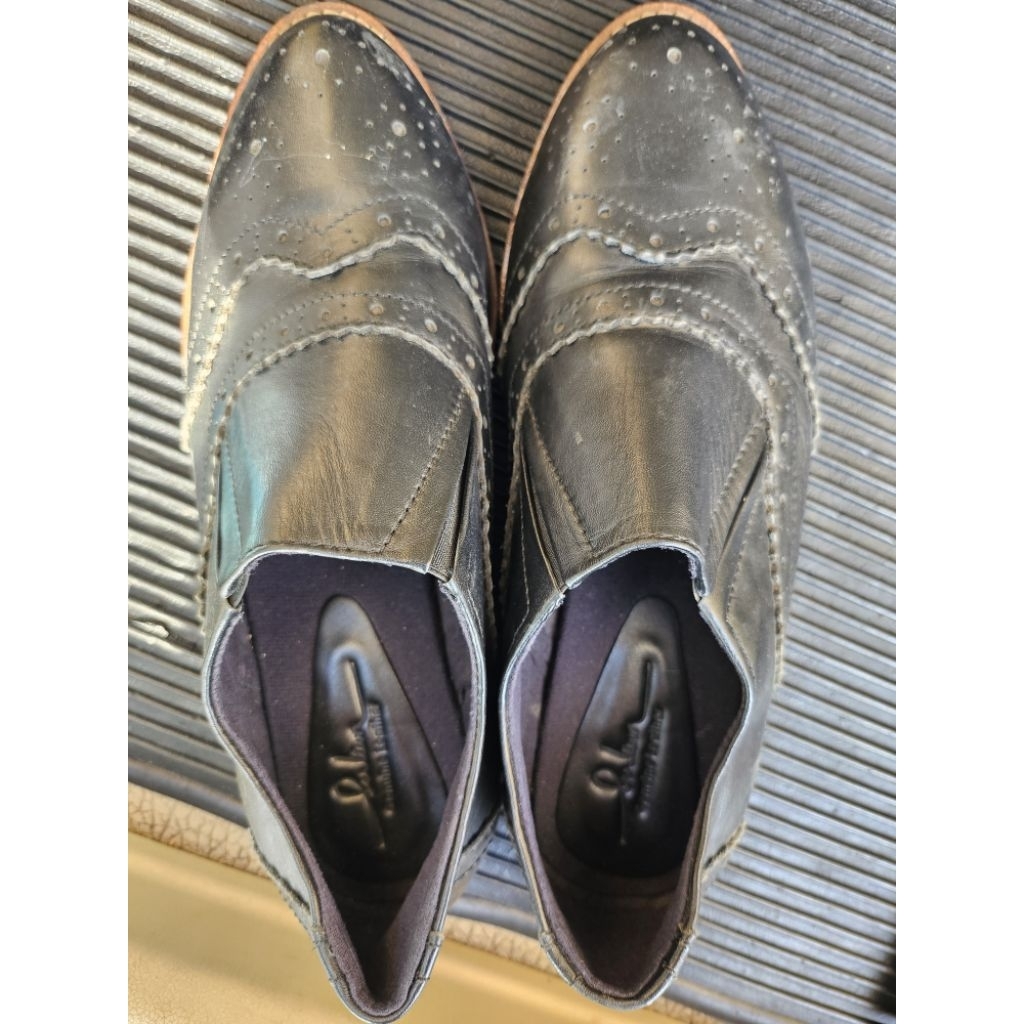 preloved serlium shoes size 37