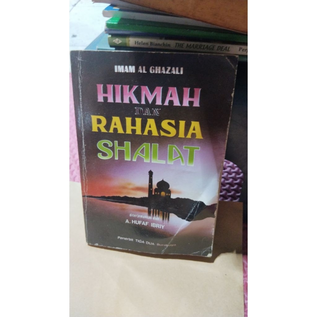 BUKU HIKMAH DAN RAHASIA SHALAT