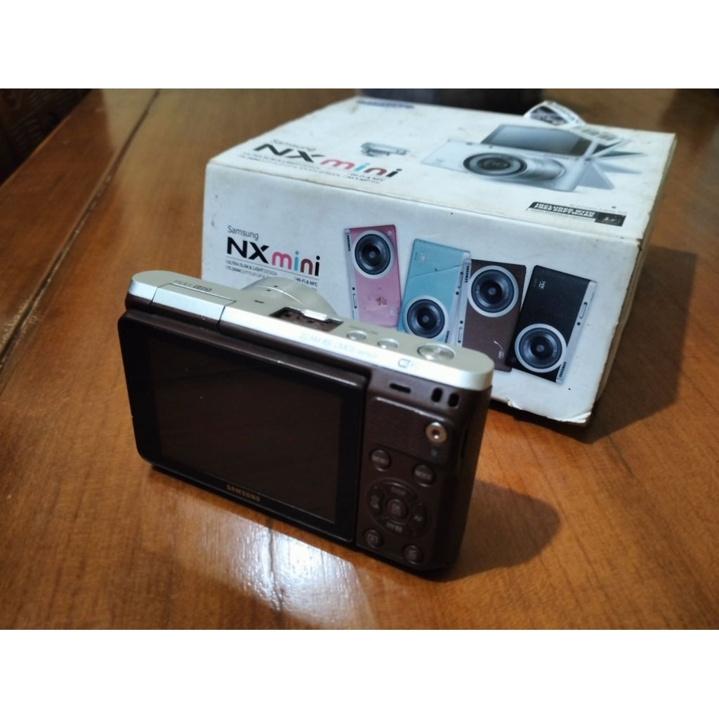 samsung nx mini