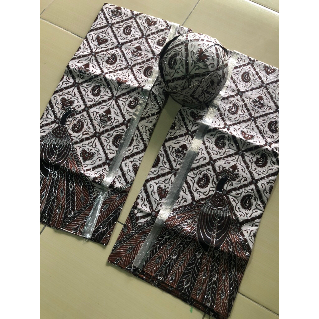 kain pengantin merak / kain prada / kain batik prada / kain prada lembaran