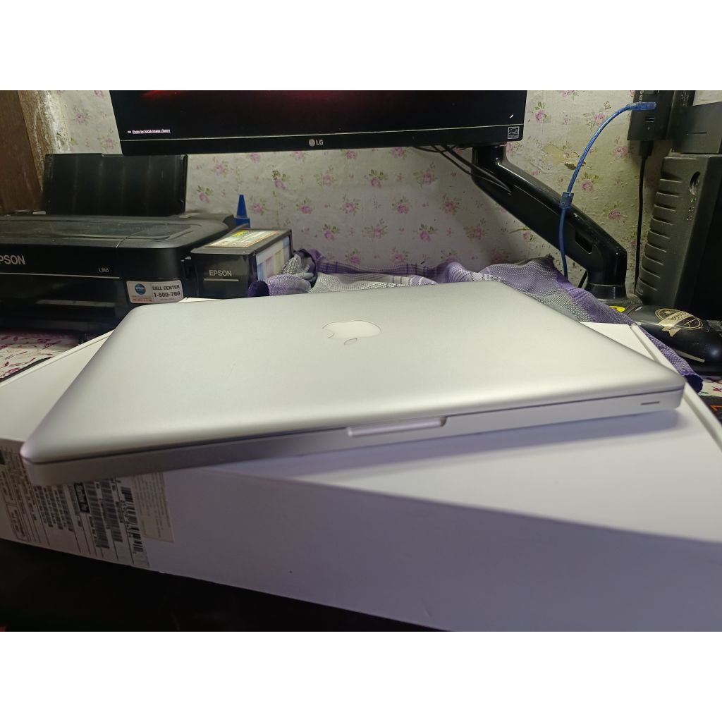 Macbook pro 2012 ram 16gb SSD 120gb