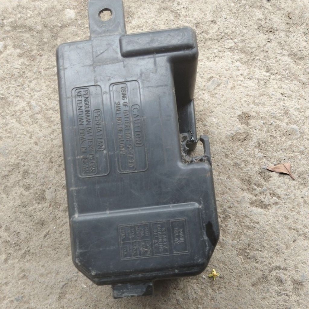 coper box aki Vario 125/150 LED bekas original