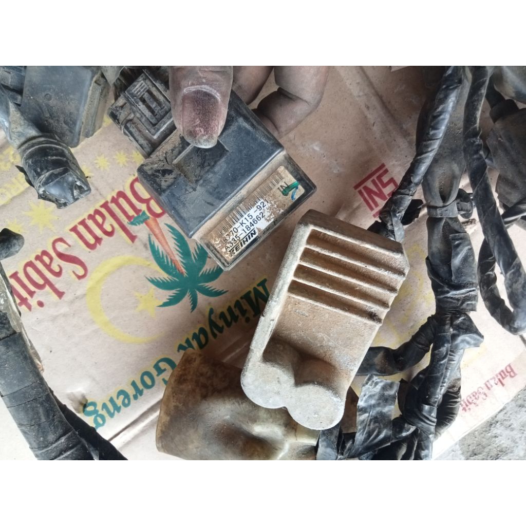 Kabal bodi +ECU+kiprok Honda CB 150R LED k15 original cabutan second