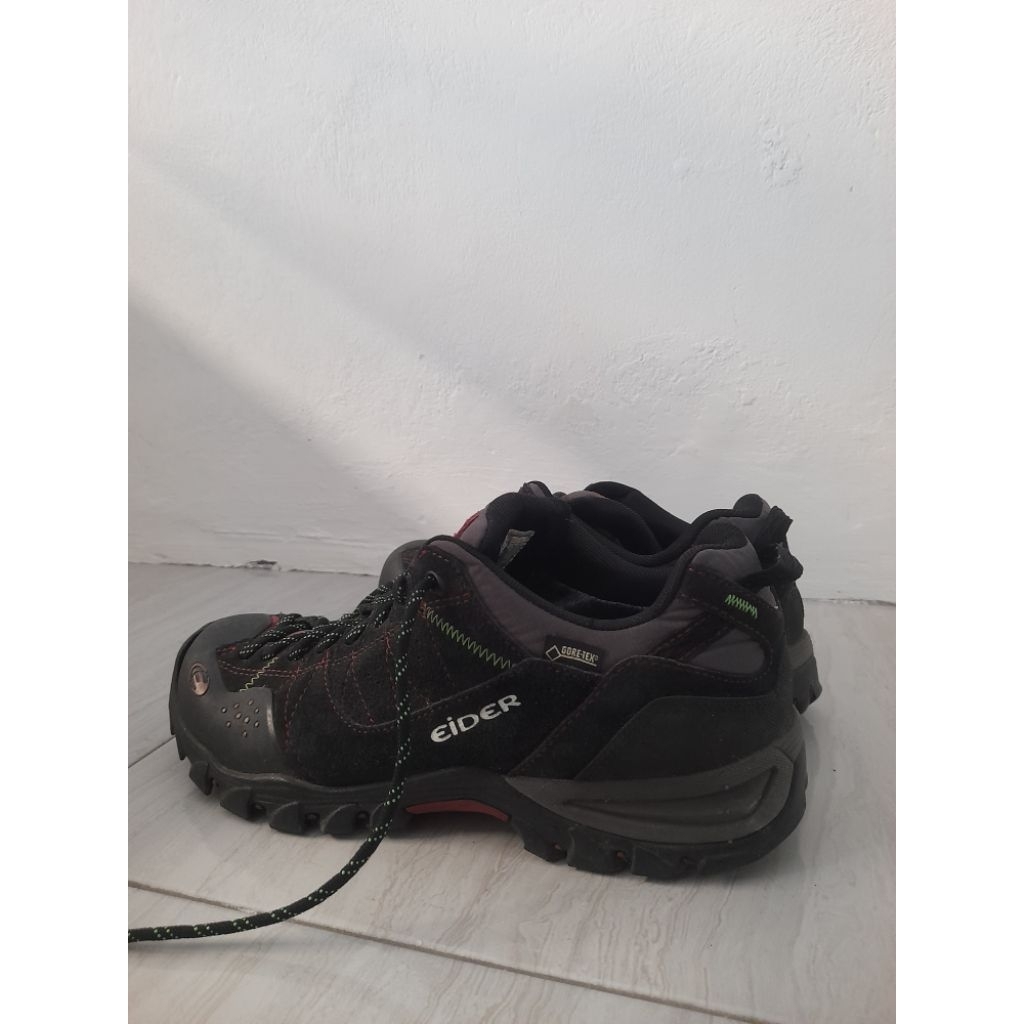 Sepatu Outdoor Goretex EIDER