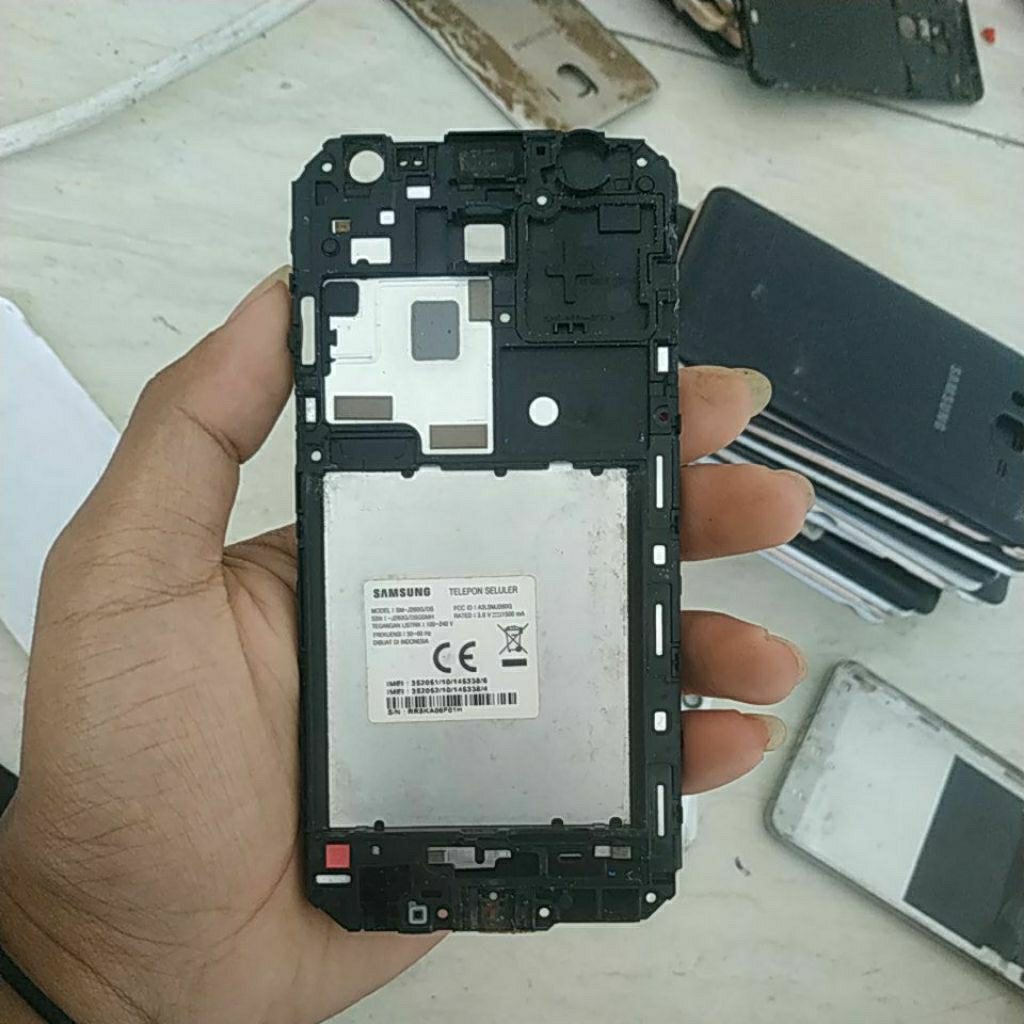 frame bekas Samsung j2 core