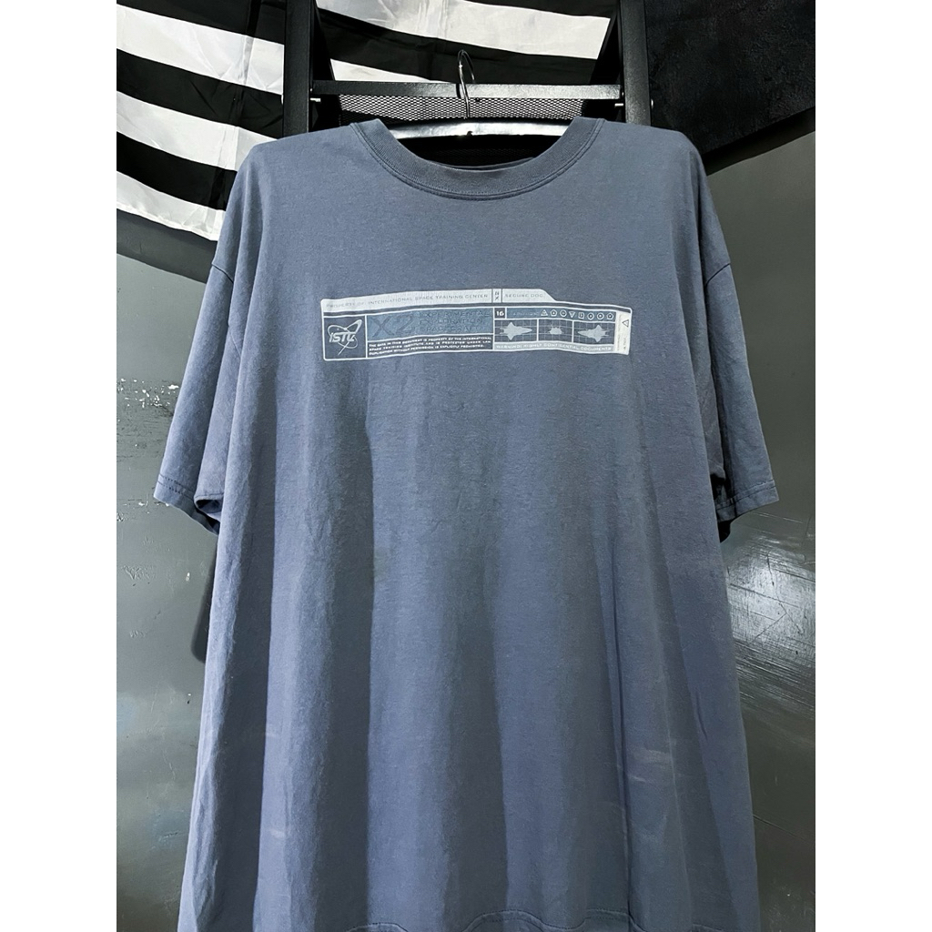 Kaos T Shirt Vintage Disney Epcot Center Second