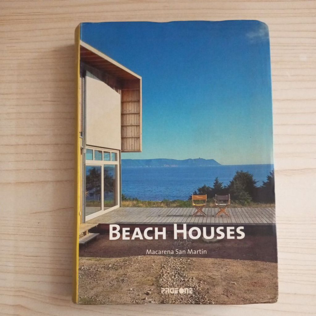 BUKU BEACH HOUSES BY MACARENA SAN MARTIN