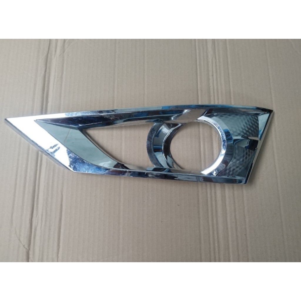 termurah cover poglamp daihatsu sigra bagian kiri original