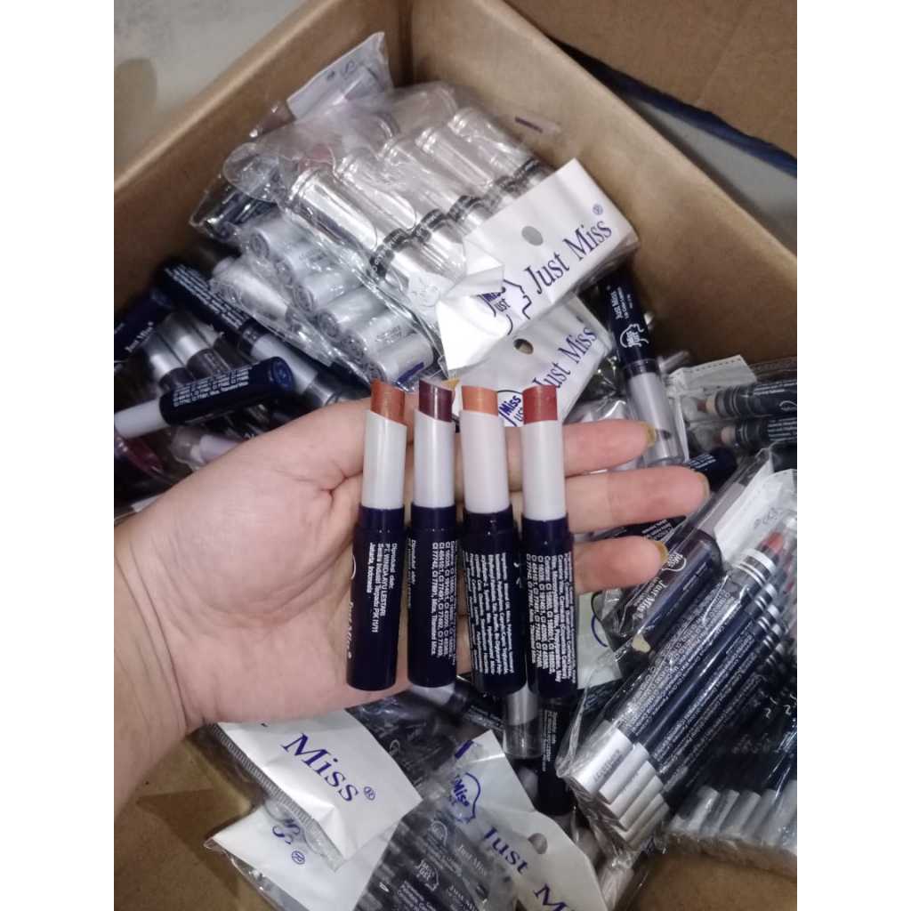 Miss Lipstik Matte PutarJust