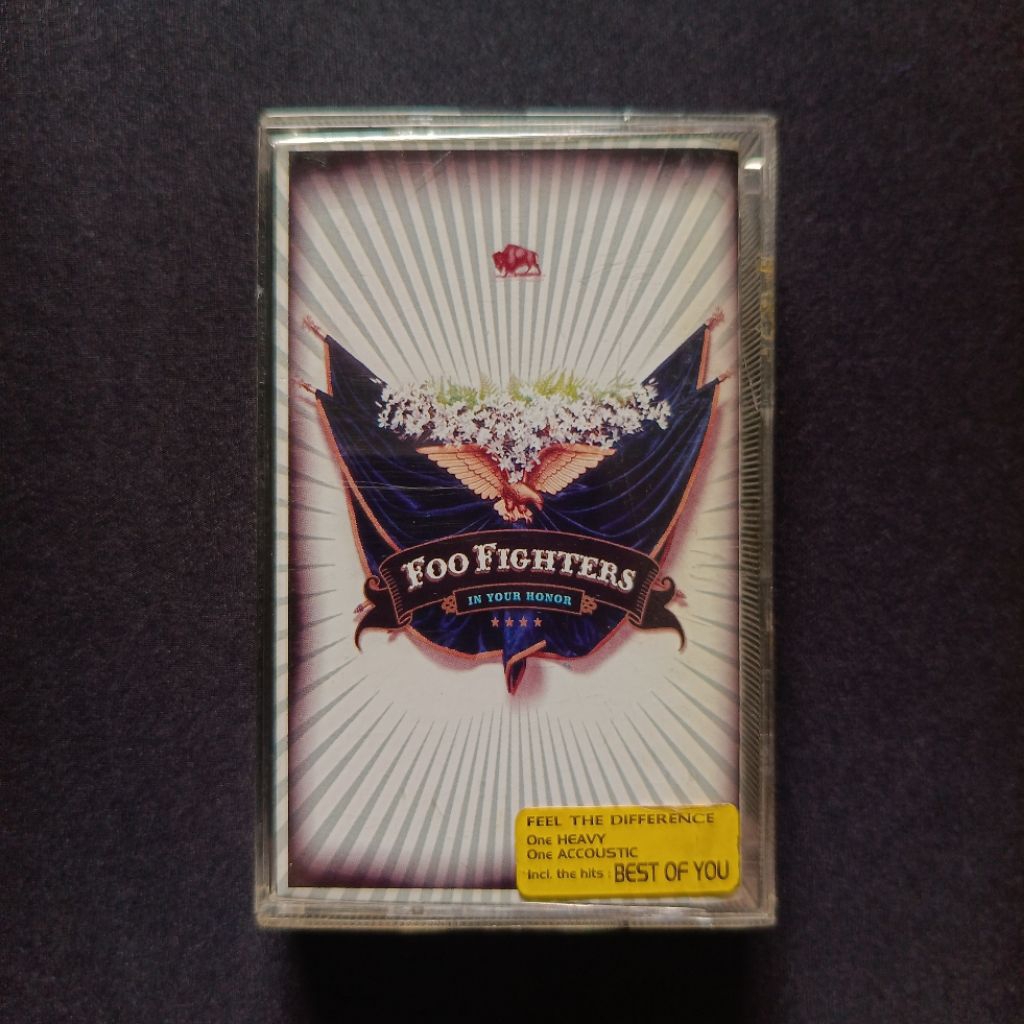 Kaset Foo Fighters - In Your Honor