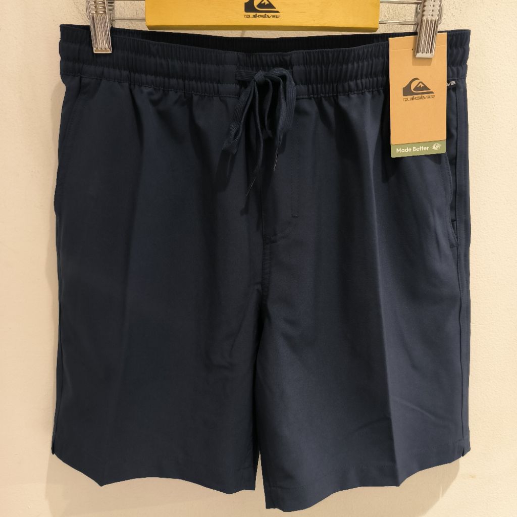 CELANA PENDEK QUIKSILVER TAXER AMPHIBIAN 18