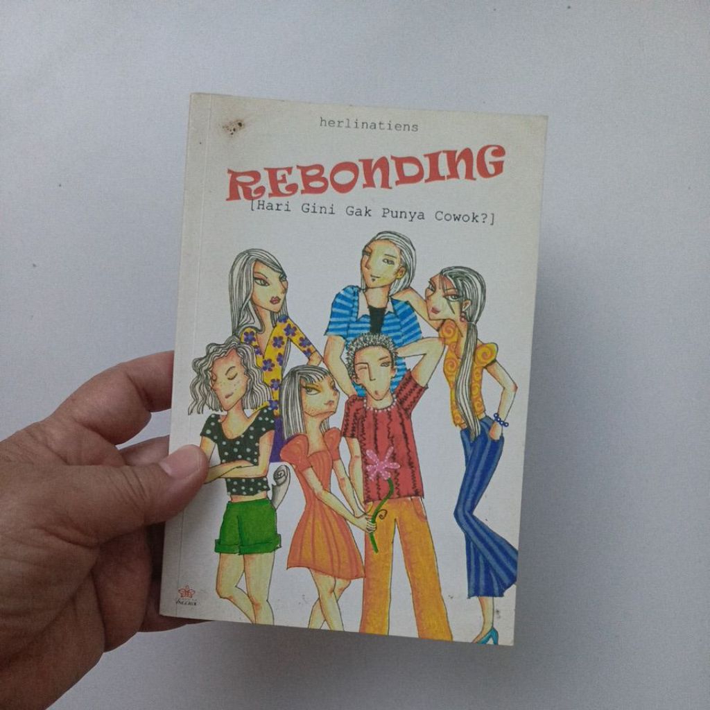 herlinatiens : rebonding (hari gini gak punya cowok?)