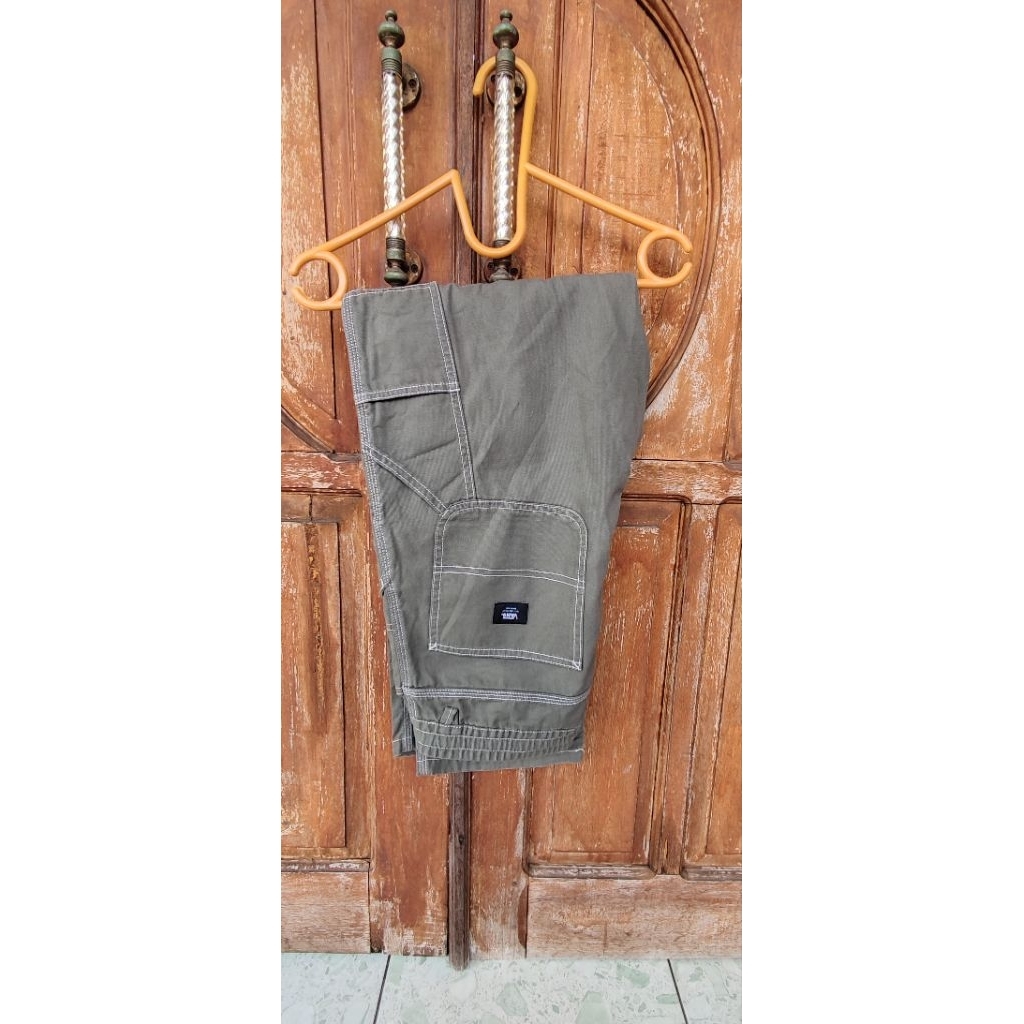 celana Vans range carpenter