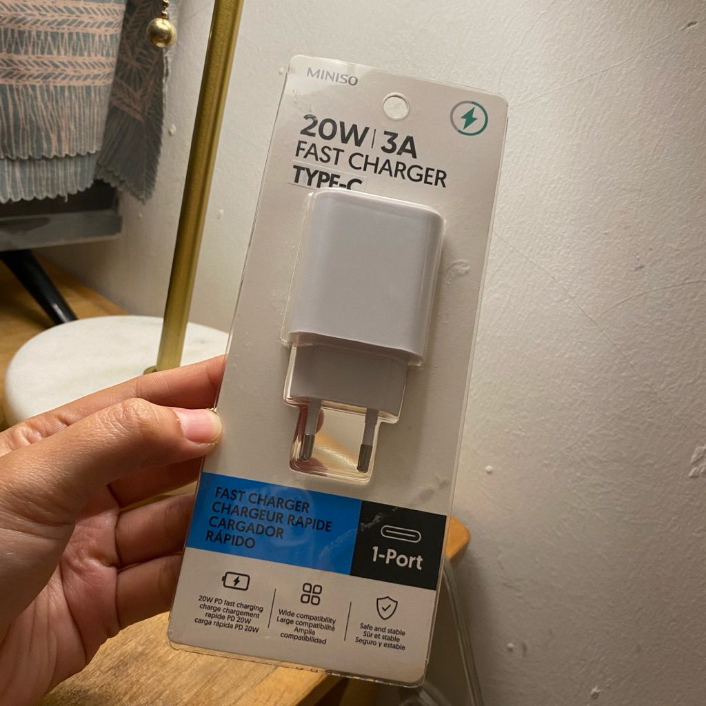 Miniso Fast Charger Type C 20W 3A