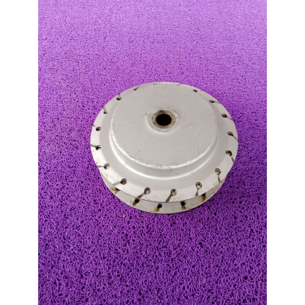 Tromol Belakang Spin