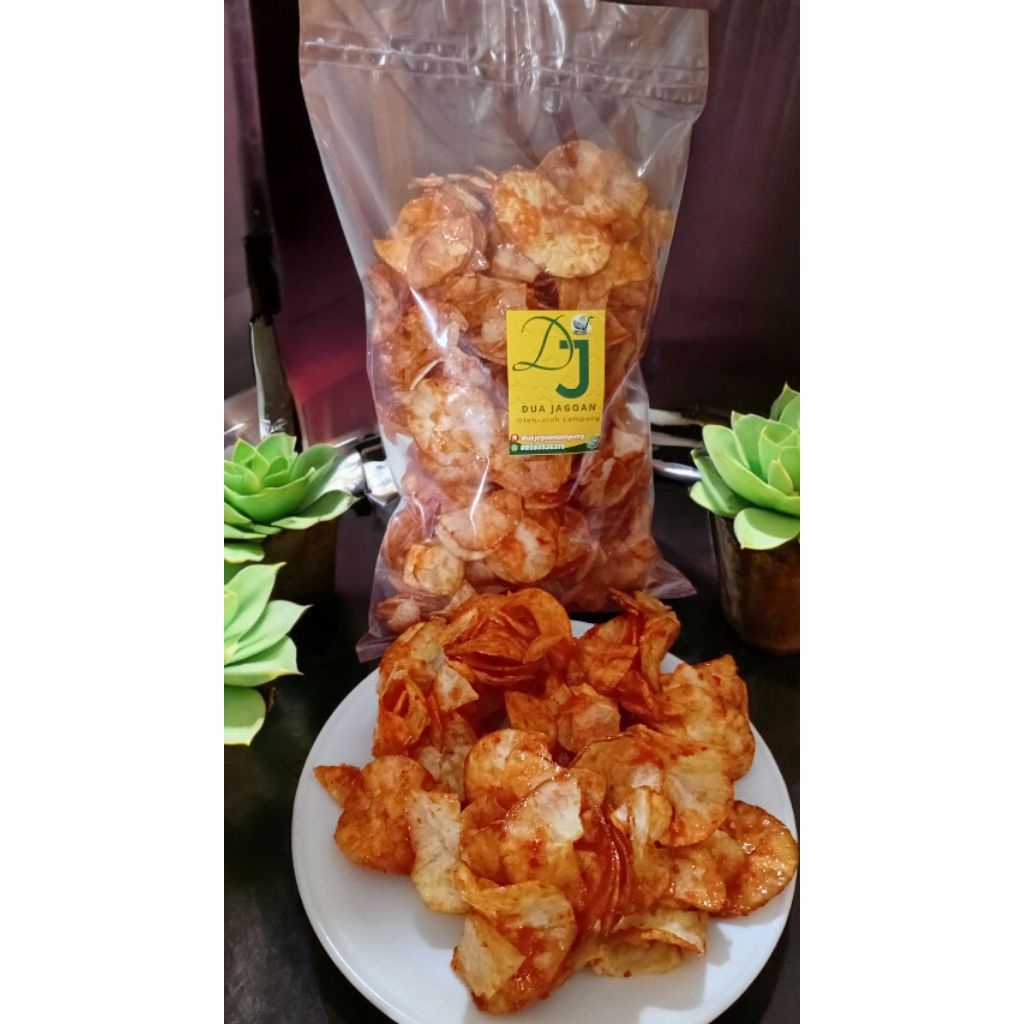 

keripik singkong pedas premium