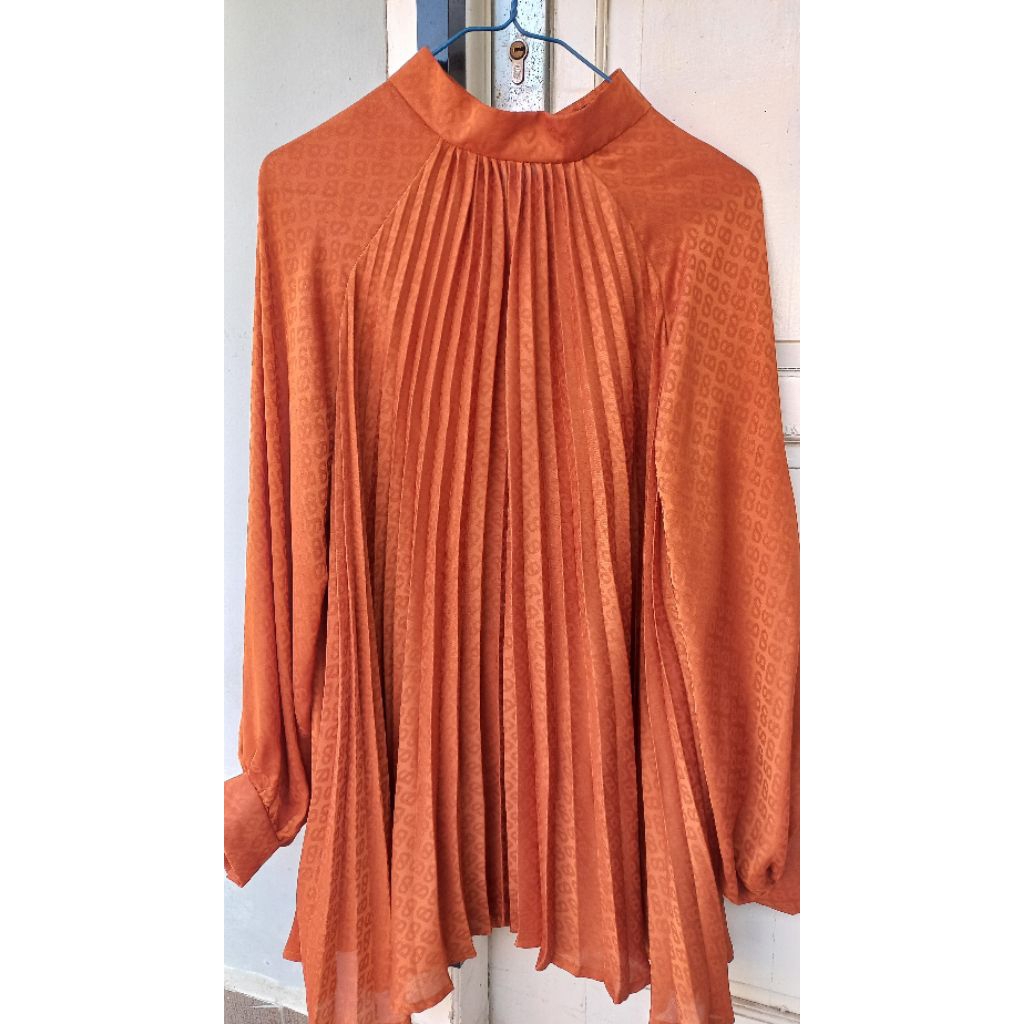 ButtonScarves - NEW Monogram Satin Blouse