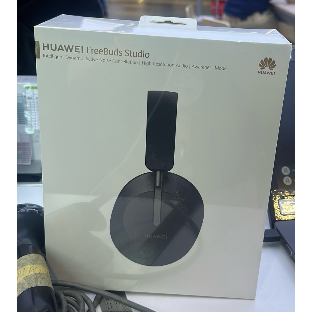 HUAWEI FREEBUDS STUDIO