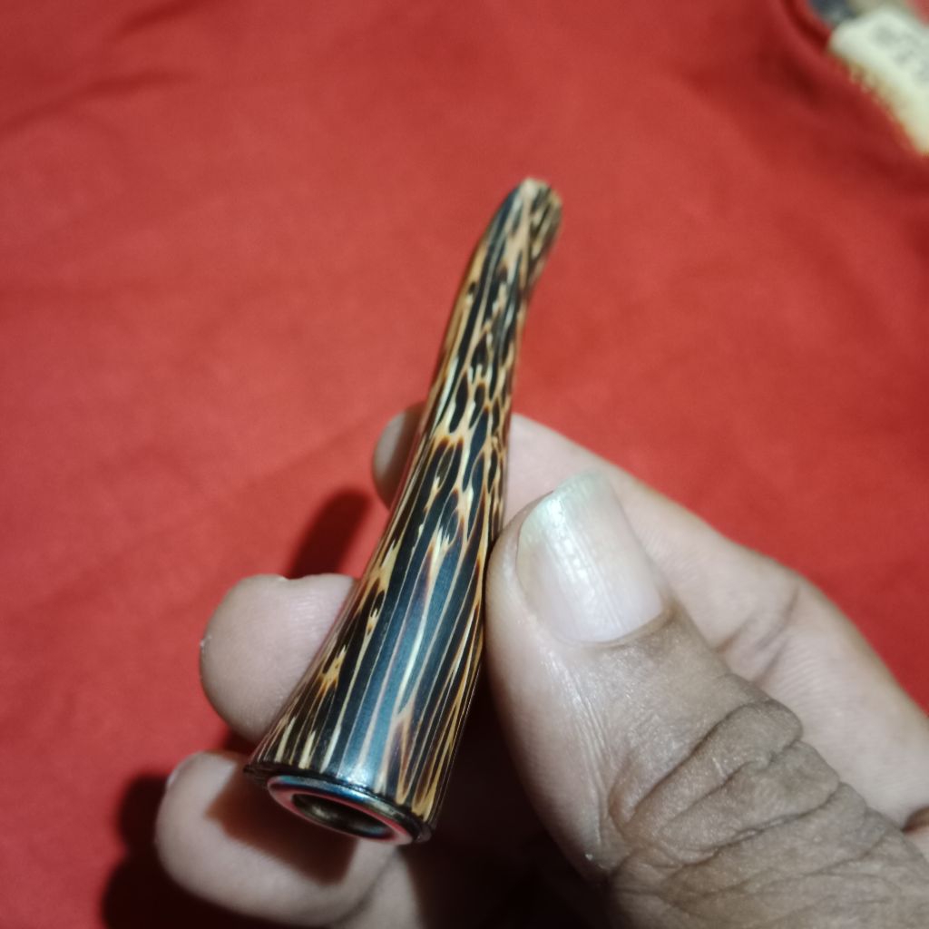 ONCE KAYU LIWUNG 8 CM KAYU BERTUA MOTIF S. SERAT KUNING MAS