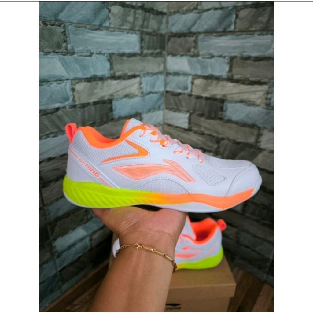Sepatu Badminton LINING AERO SPEED ORIGINAL Free Kaos Kaki Terbaru-Sepatu Pria
