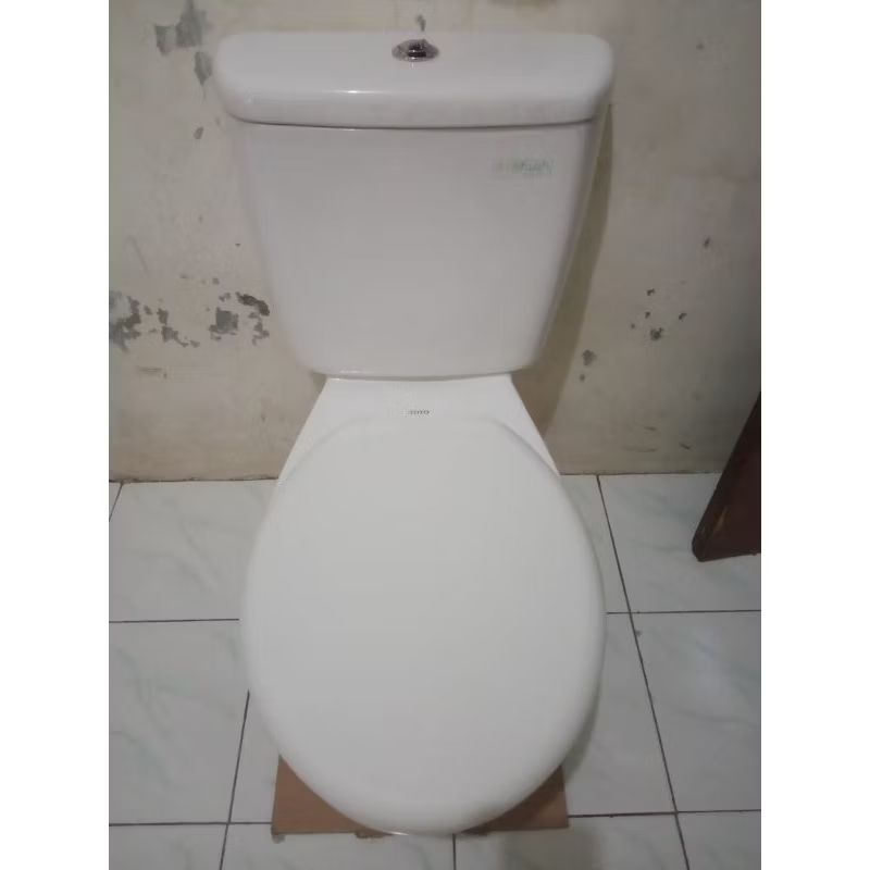 Kloset duduk toto cw 660 J.