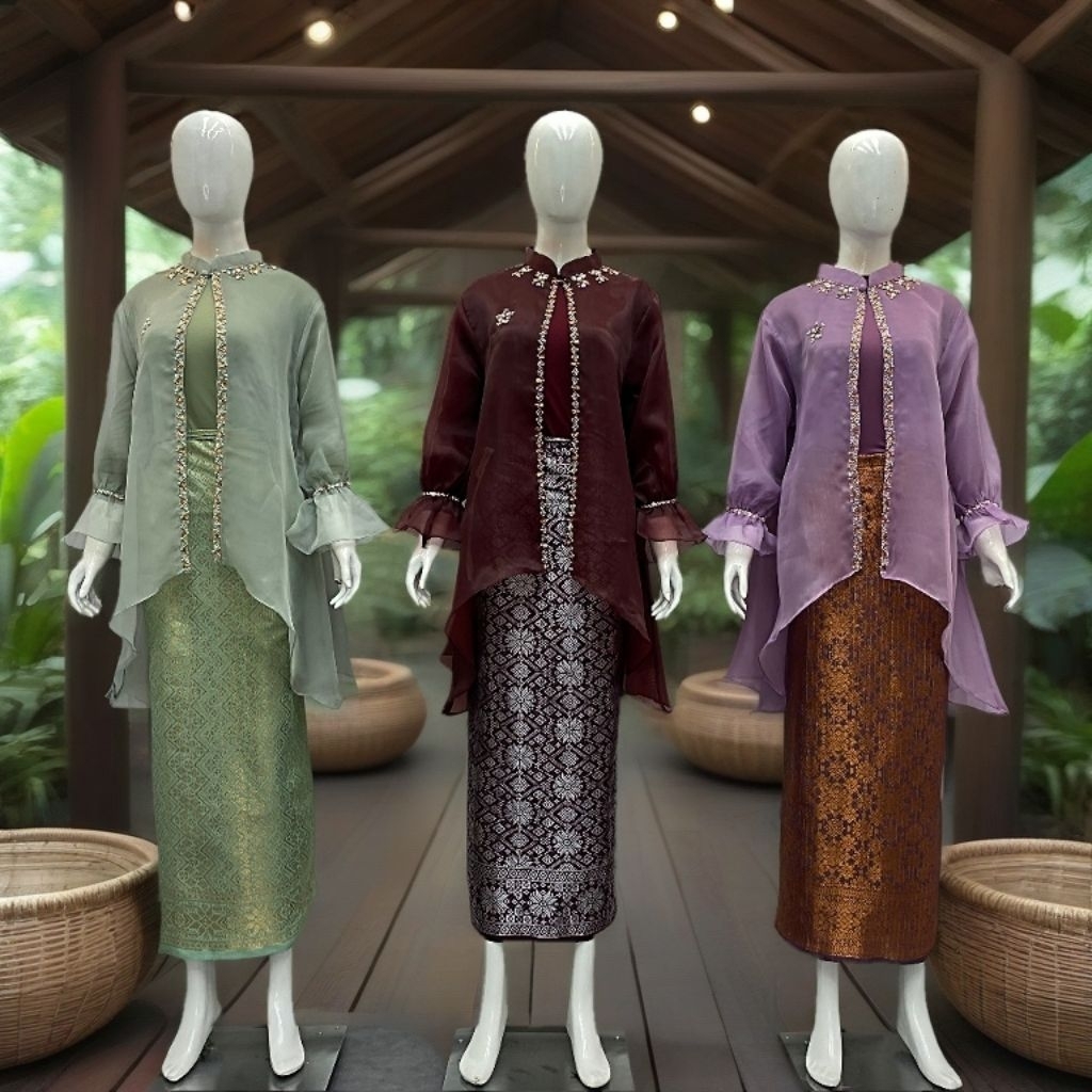 Kebaya Melayu Outer Payet Organza set Manset dan songket