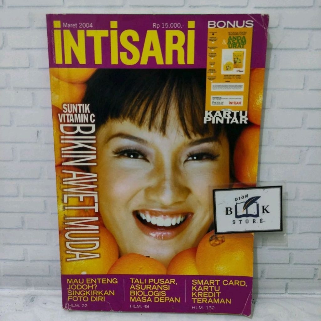 (ORIGINAL) Majalah Int1sari - Suntik Vitamin C Bikin Awet Muda (Maret 2004)