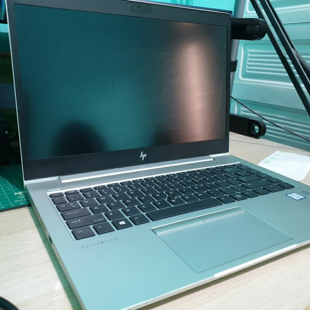 LAPTOP HP ELITEBOOK 840 G6 i5 SSD 512 GB PRELOVED