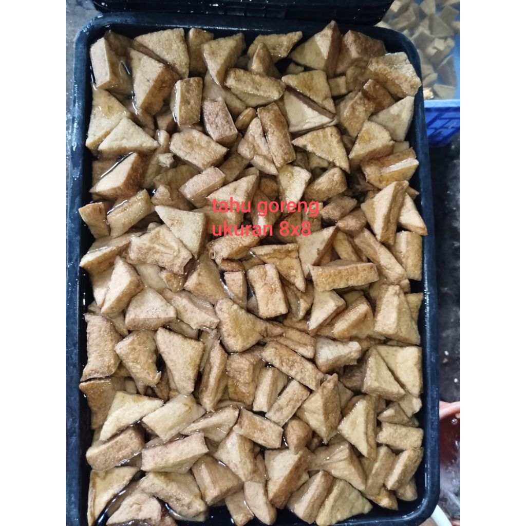 

Tahu Goreng segitiga per papan potongan 8x8 isi 20pcs 1pack kirim instan