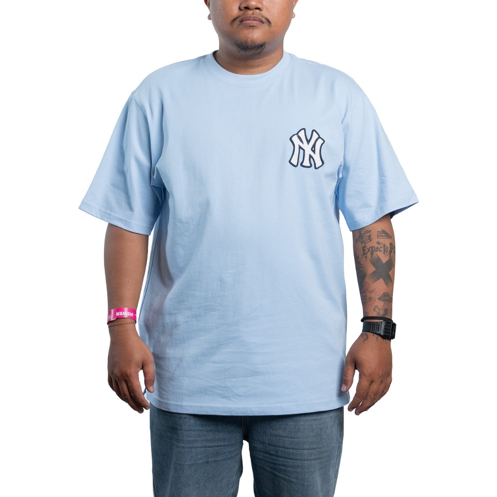 Kaos MLB NY Yankees Monogram Mega Logo Tee Blue