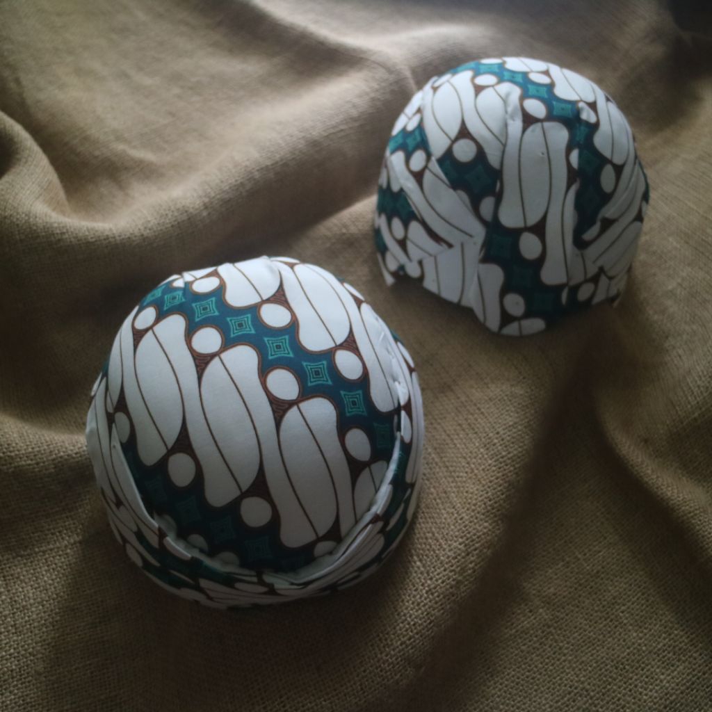 Batik Santoso Parang Barong Toska - Blangkon Jawa Surakarta