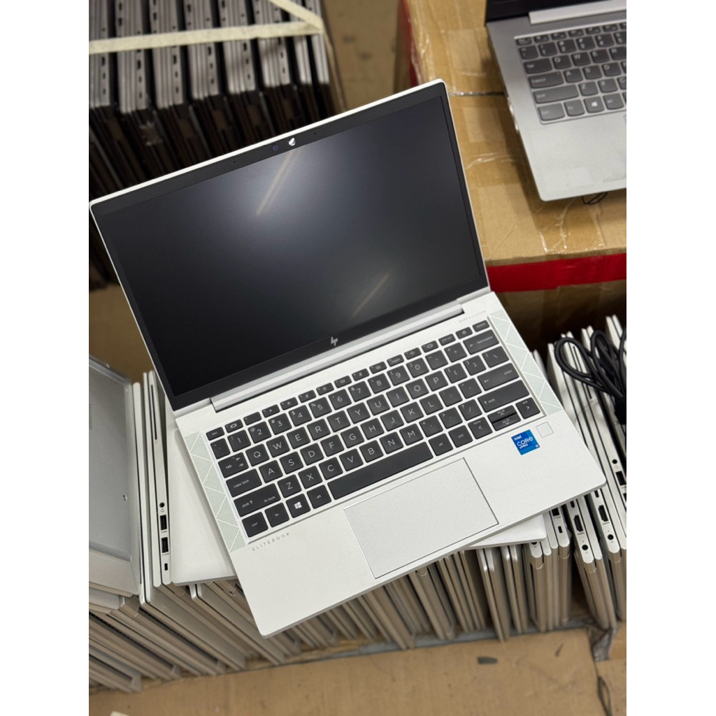 HP ELITEBOOK 830 G8 CORE I5 GEN 11 RAM 16GB SSD 256GB IRIS XE GRAPHIC GRADE A MULUS LAPTOP SEKEN BER