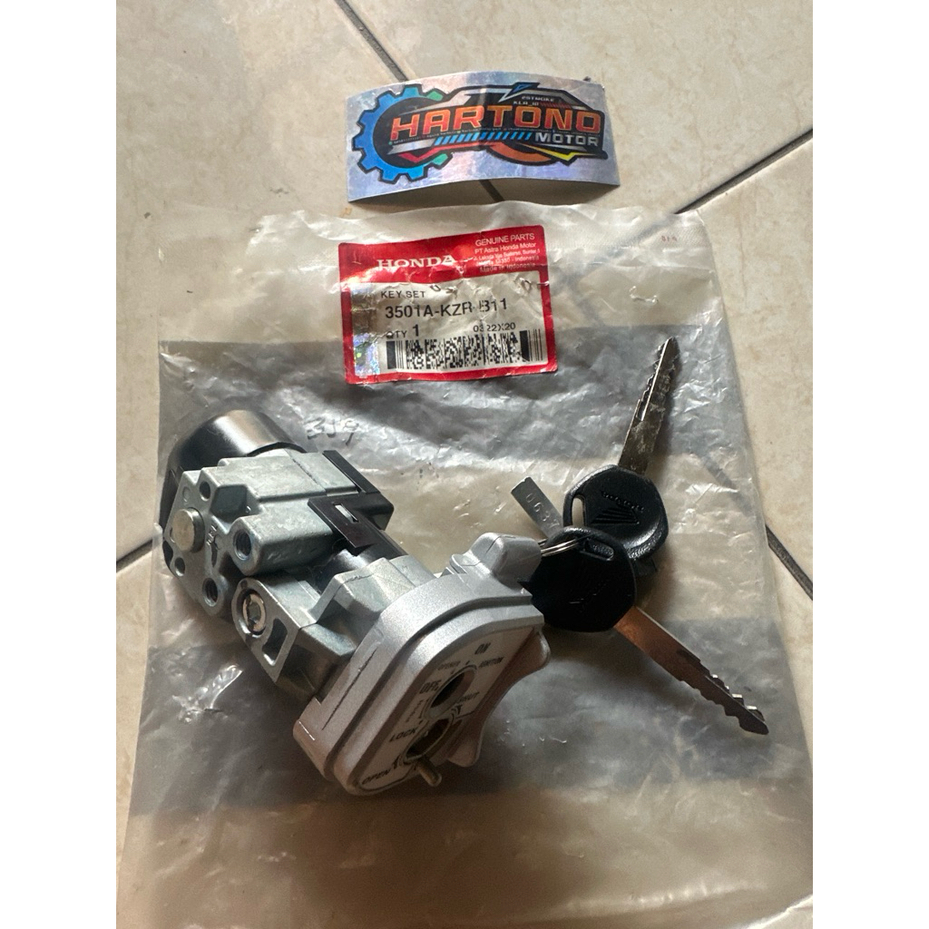 kunci kontak keyset vario 125fi original 3501A-KZR-B11