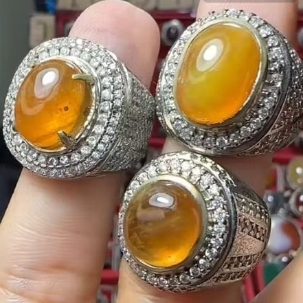 Batu Yakut / Yellow Sapphire / Yellow Safir Afrika