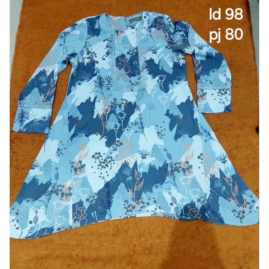 Tunik cantik / Tunik elegan / Atasan wanita